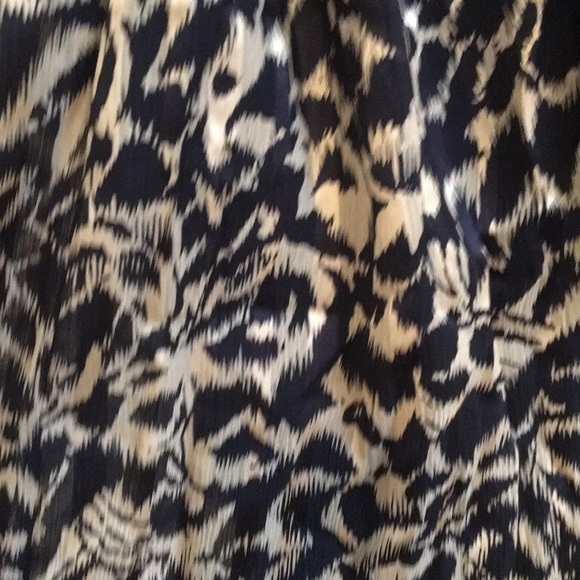 BCBG Summer Dress - Picture 5 of 6